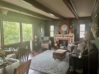 629 3rd St SE, Minot, ND 58701