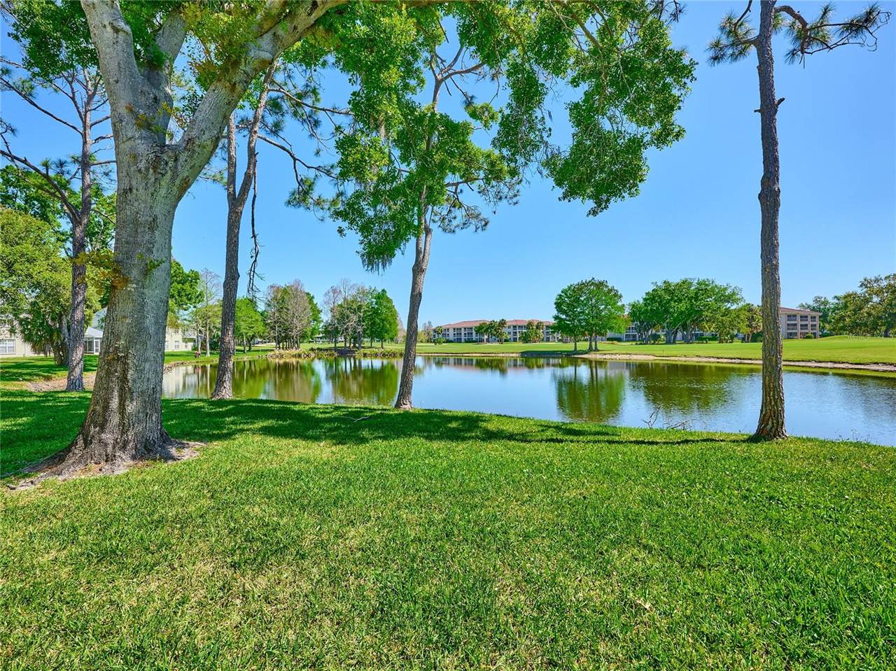 5523 Fair Oaks Street, Bradenton, FL 34203