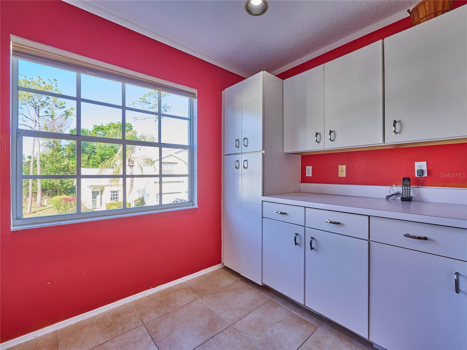 5523 Fair Oaks Street, Bradenton, FL 34203