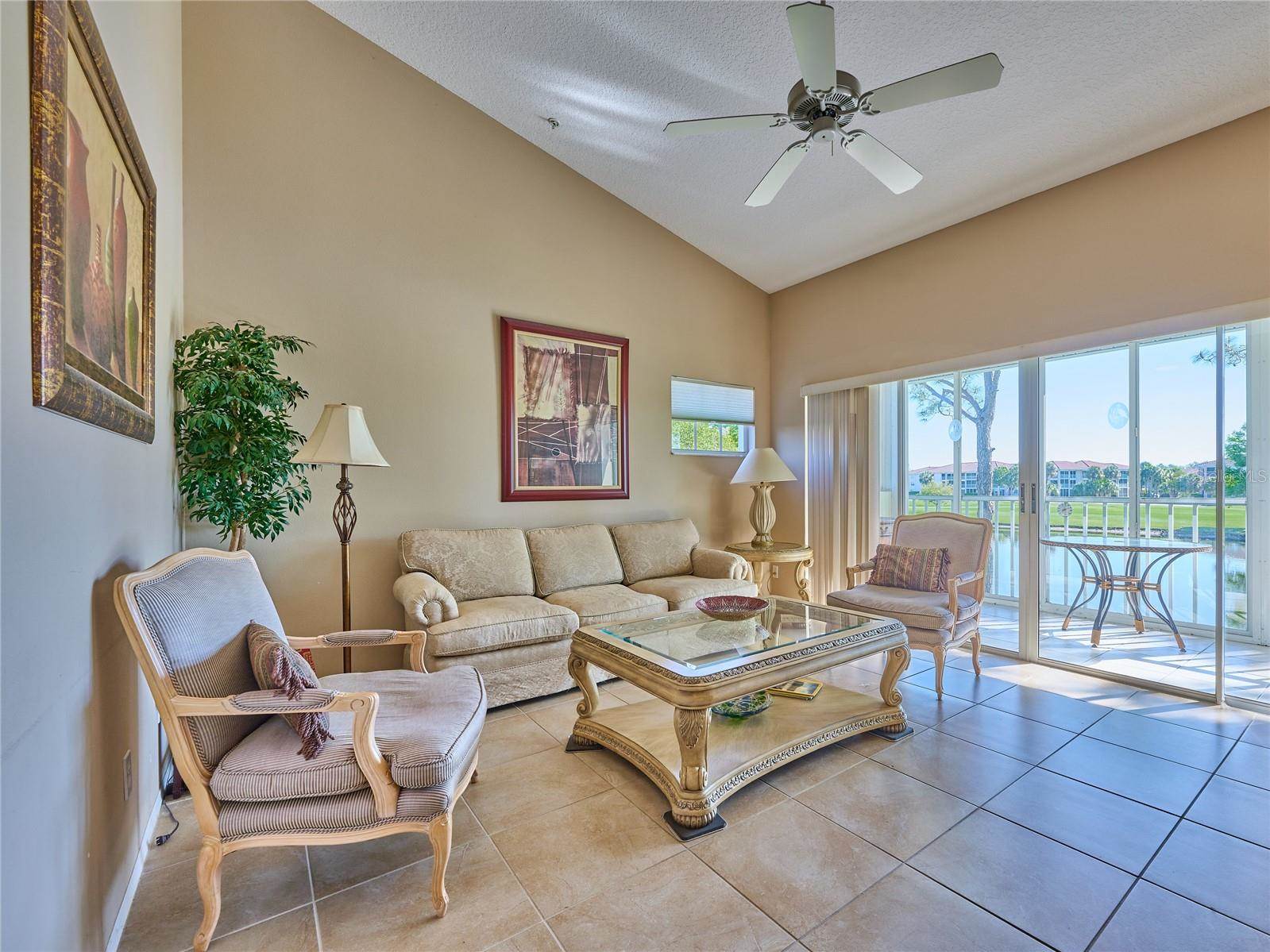 5523 Fair Oaks Street, Bradenton, FL 34203