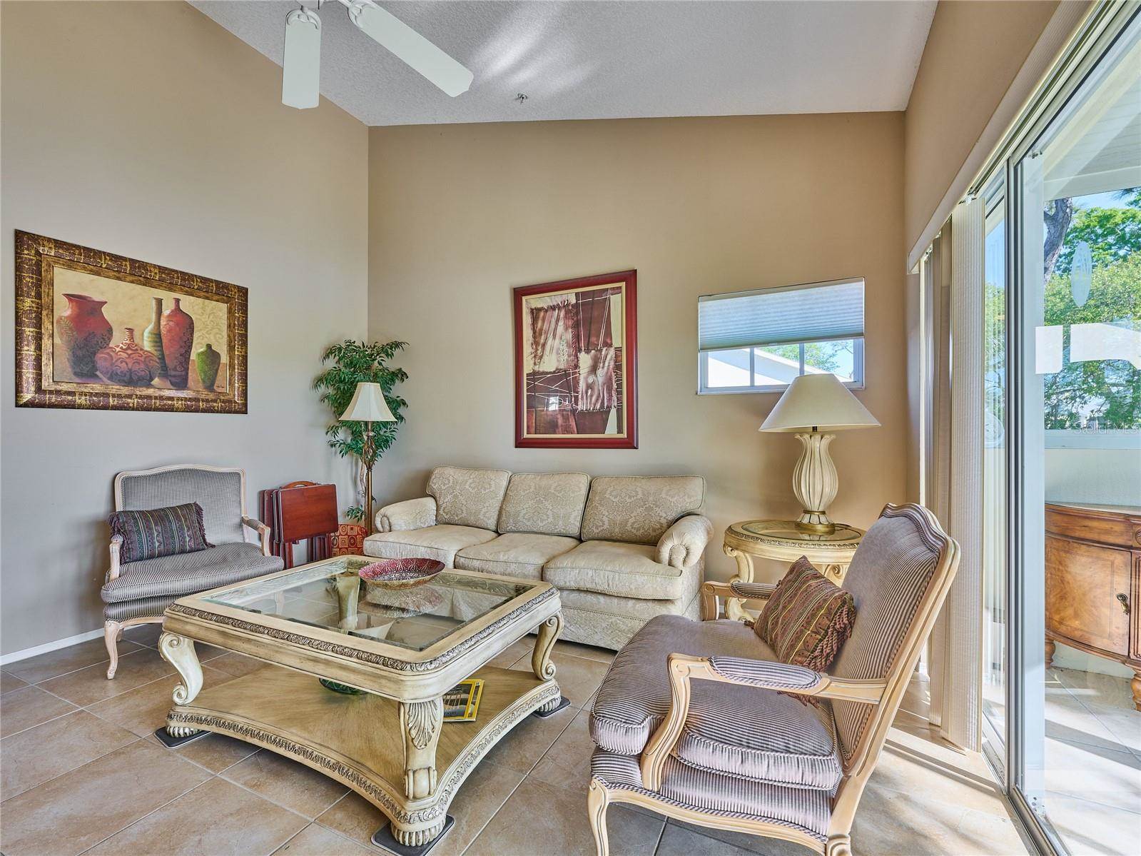 5523 Fair Oaks Street, Bradenton, FL 34203