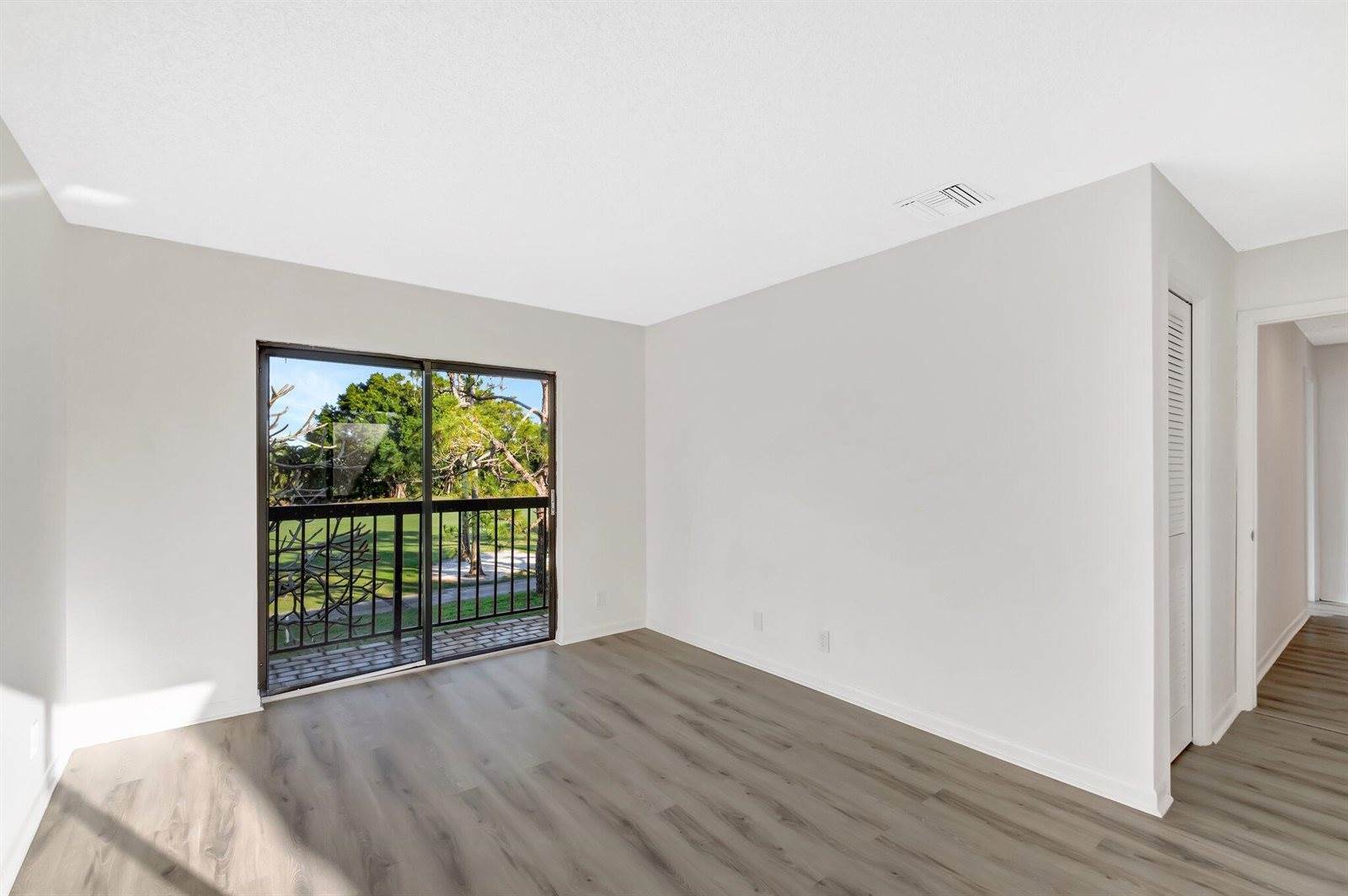 5334 Fountains Drive South, Greenacres, FL 33467