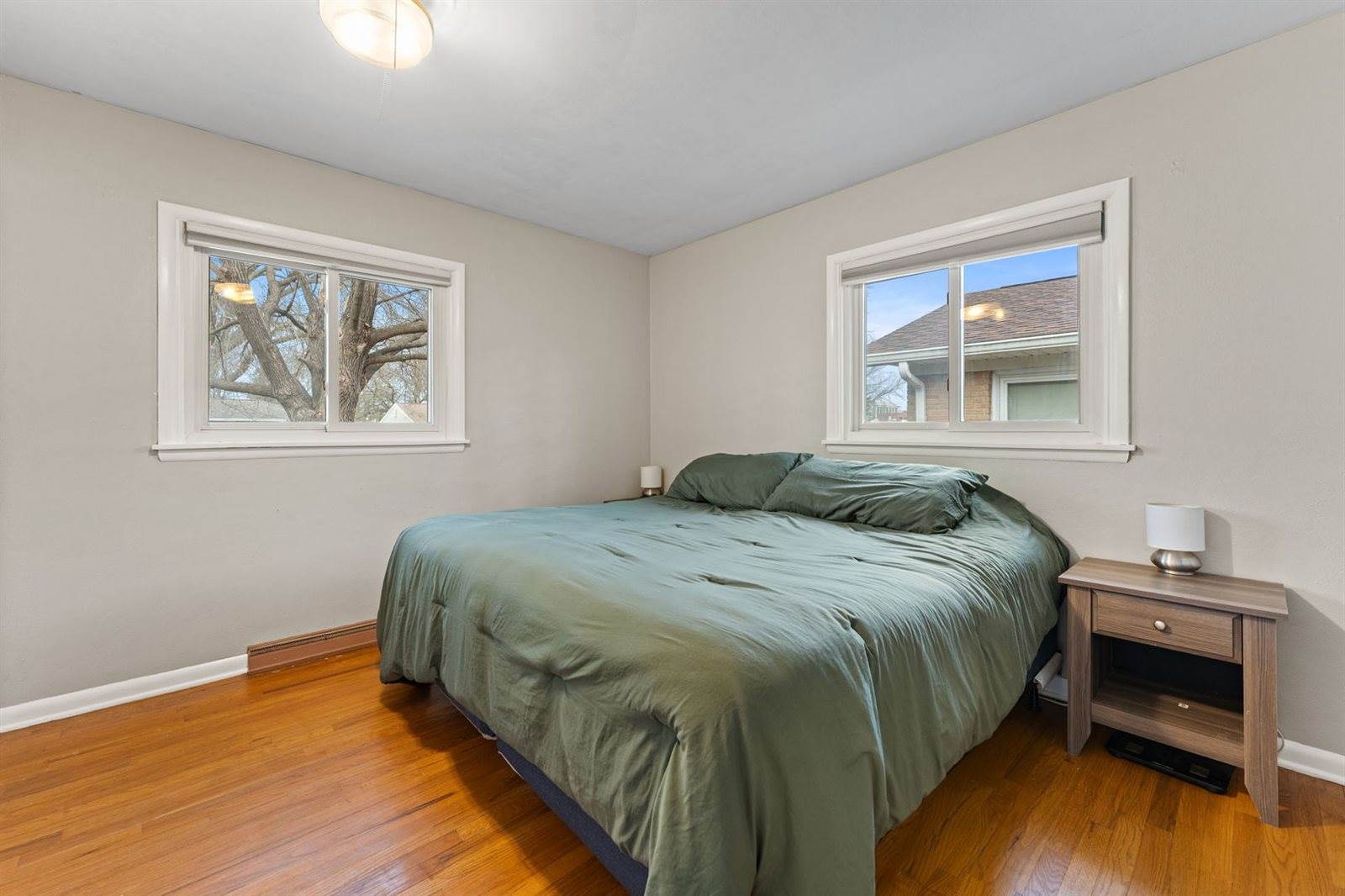 2654 Fillmore Lane, Davenport, IA 52804