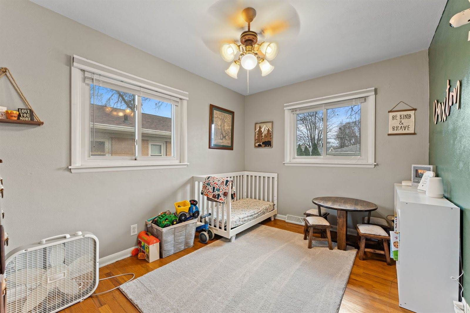 2654 Fillmore Lane, Davenport, IA 52804