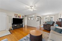 2654 Fillmore Lane, Davenport, IA 52804