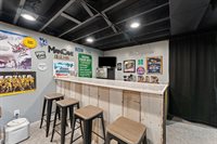 2654 Fillmore Lane, Davenport, IA 52804