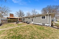 2654 Fillmore Lane, Davenport, IA 52804