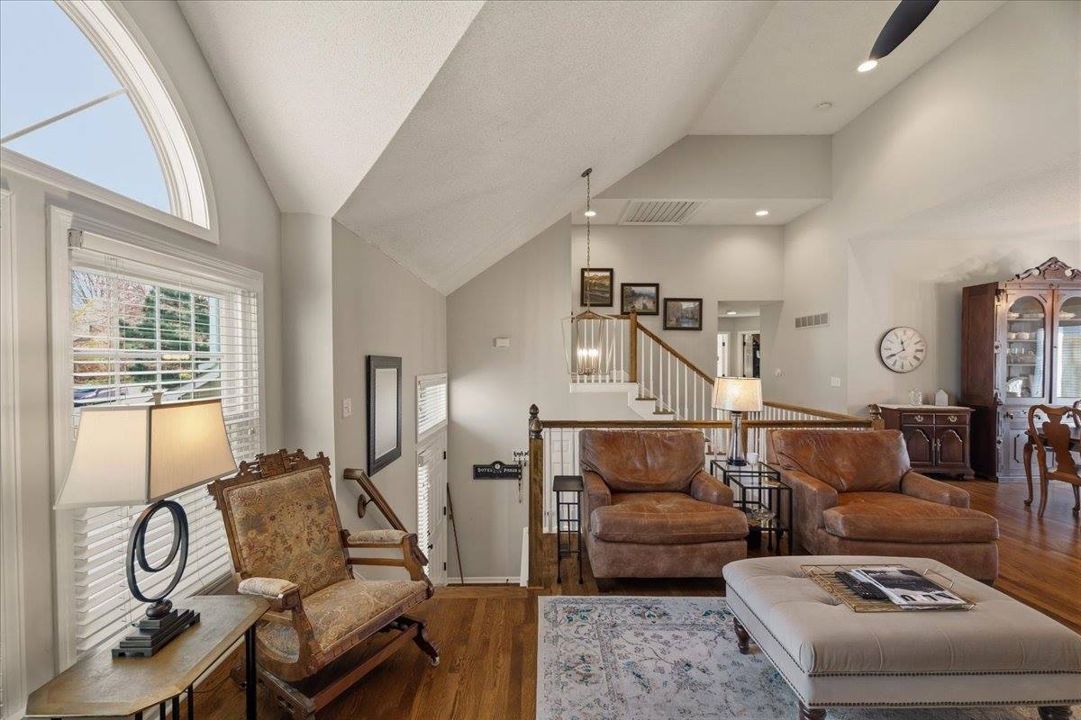 13653 129th St, Olathe, KS 66062