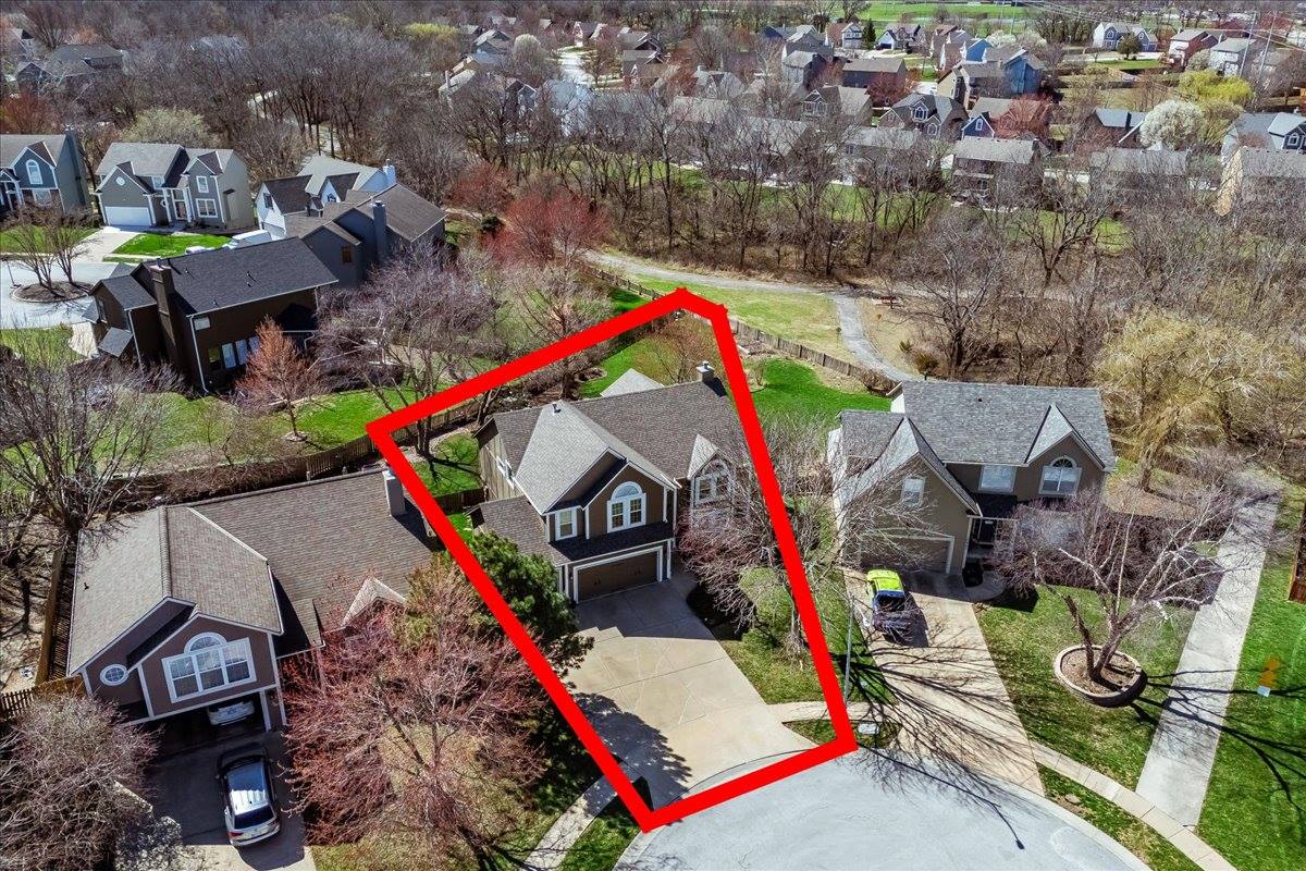 13653 129th St, Olathe, KS 66062