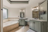 13653 129th St, Olathe, KS 66062