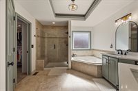 13653 129th St, Olathe, KS 66062