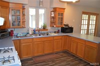 222 Scanland Farm Road, Montgomery City, MO 63361