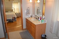 222 Scanland Farm Road, Montgomery City, MO 63361