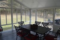 222 Scanland Farm Road, Montgomery City, MO 63361