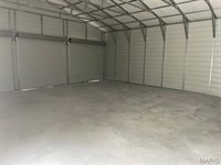 222 Scanland Farm Road, Montgomery City, MO 63361