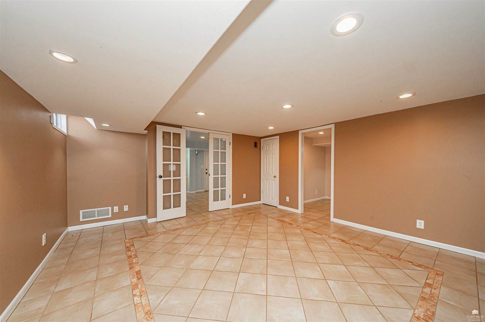 1741 Bel Air Drive, Junction City, KS 66441