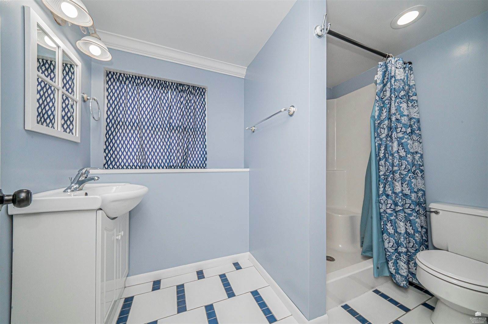 1741 Bel Air Drive, Junction City, KS 66441