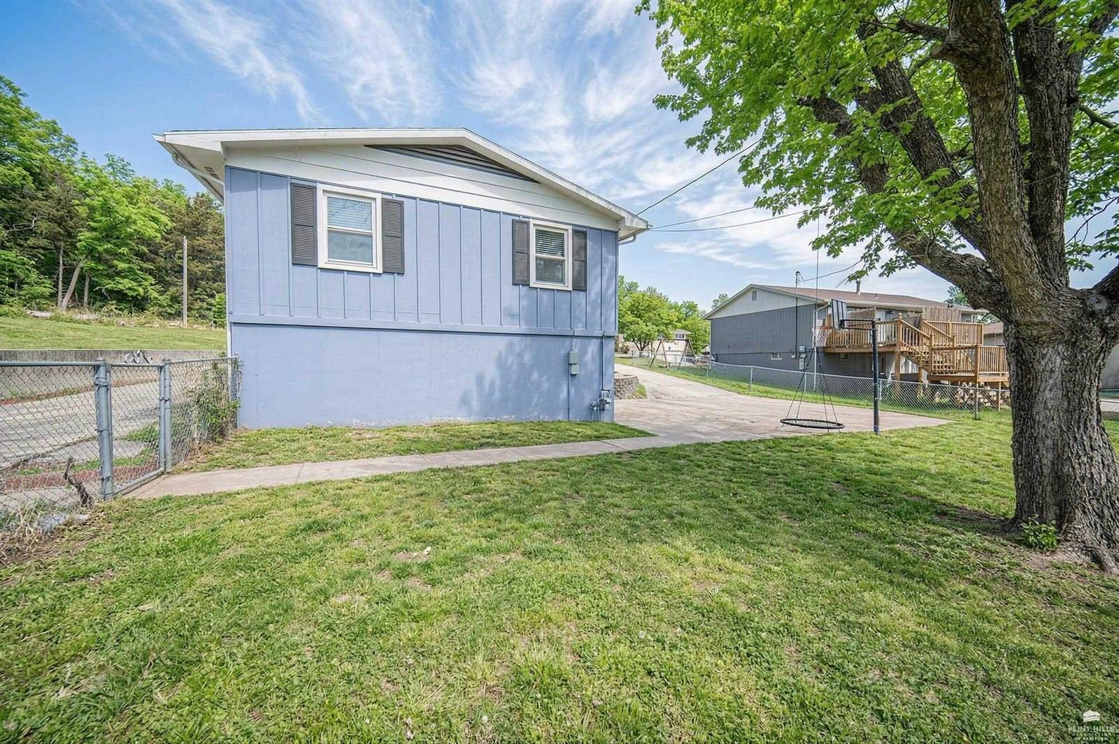 1741 Bel Air Drive, Junction City, KS 66441