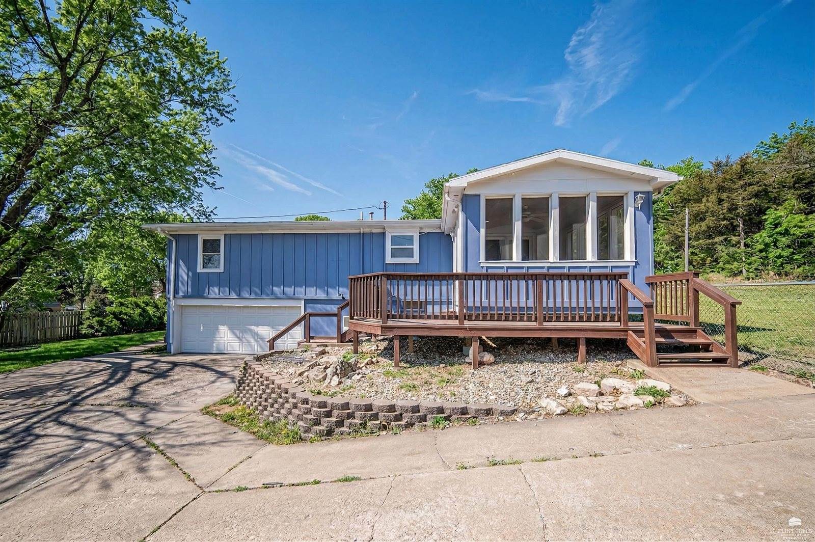 1741 Bel Air Drive, Junction City, KS 66441