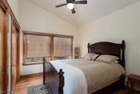 4 Greenbrier Rd, Green Brook Township, NJ 08812