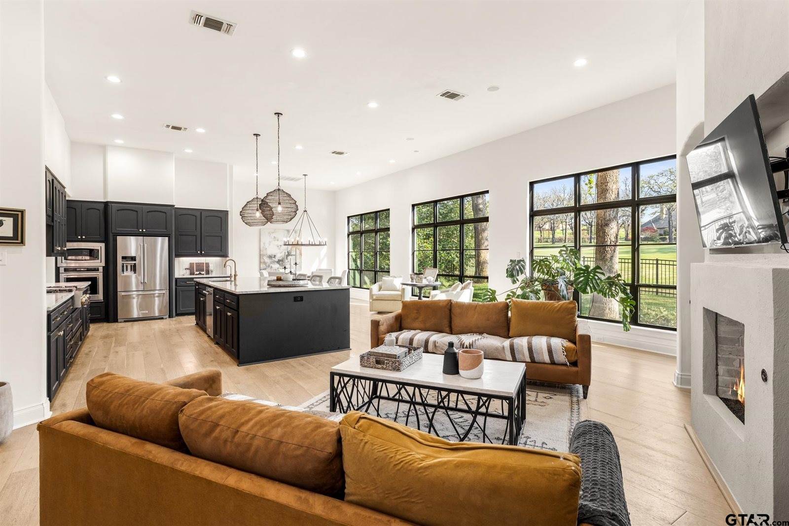 4372 Cascades Blvd, Tyler, TX 75709