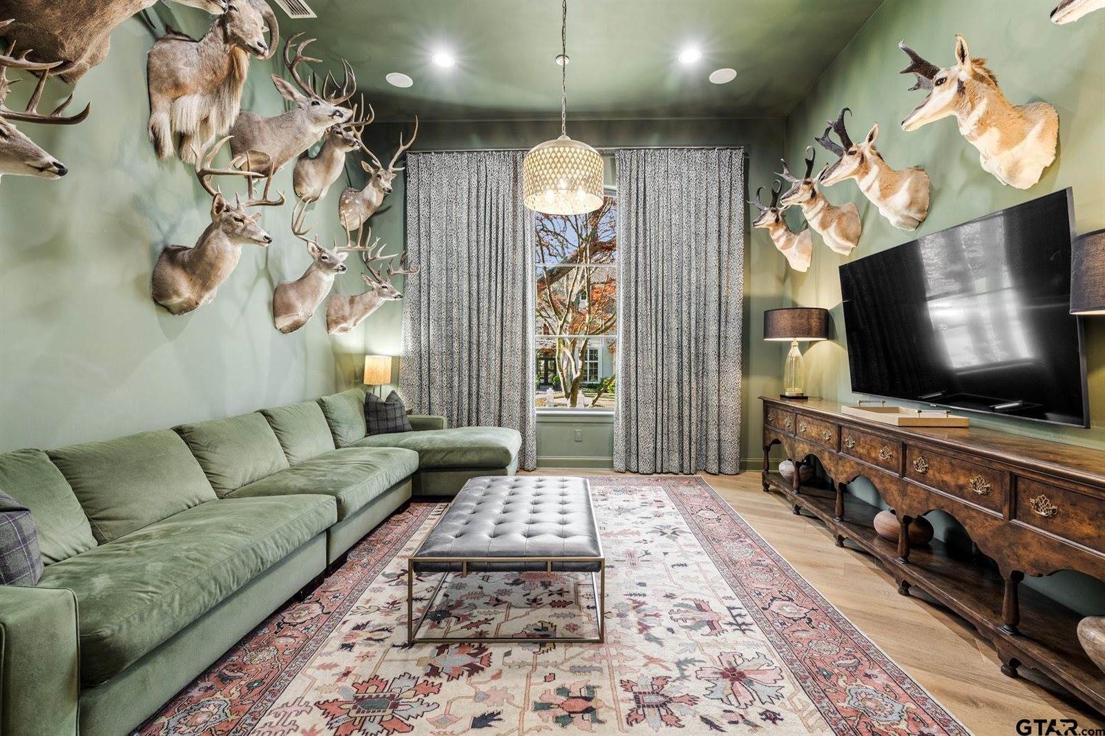 4372 Cascades Blvd, Tyler, TX 75709