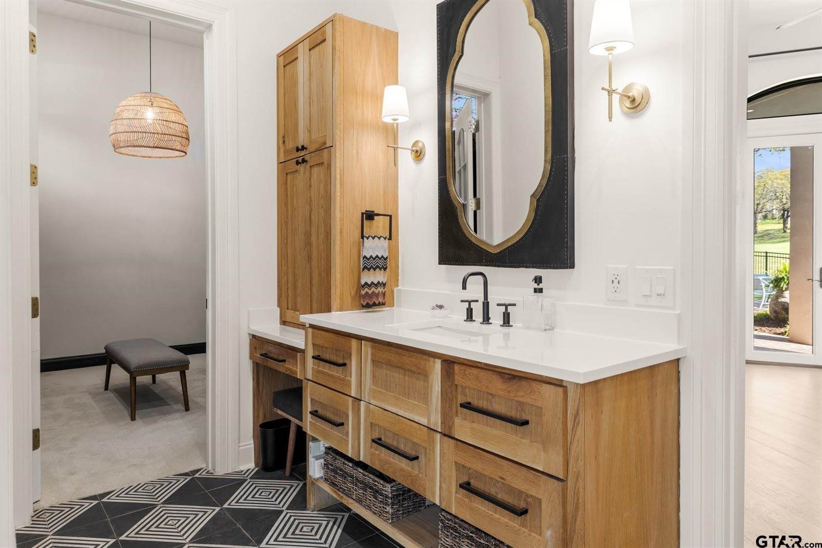 4372 Cascades Blvd, Tyler, TX 75709