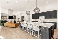 4372 Cascades Blvd, Tyler, TX 75709