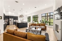 4372 Cascades Blvd, Tyler, TX 75709