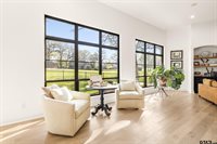 4372 Cascades Blvd, Tyler, TX 75709