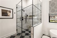 4372 Cascades Blvd, Tyler, TX 75709