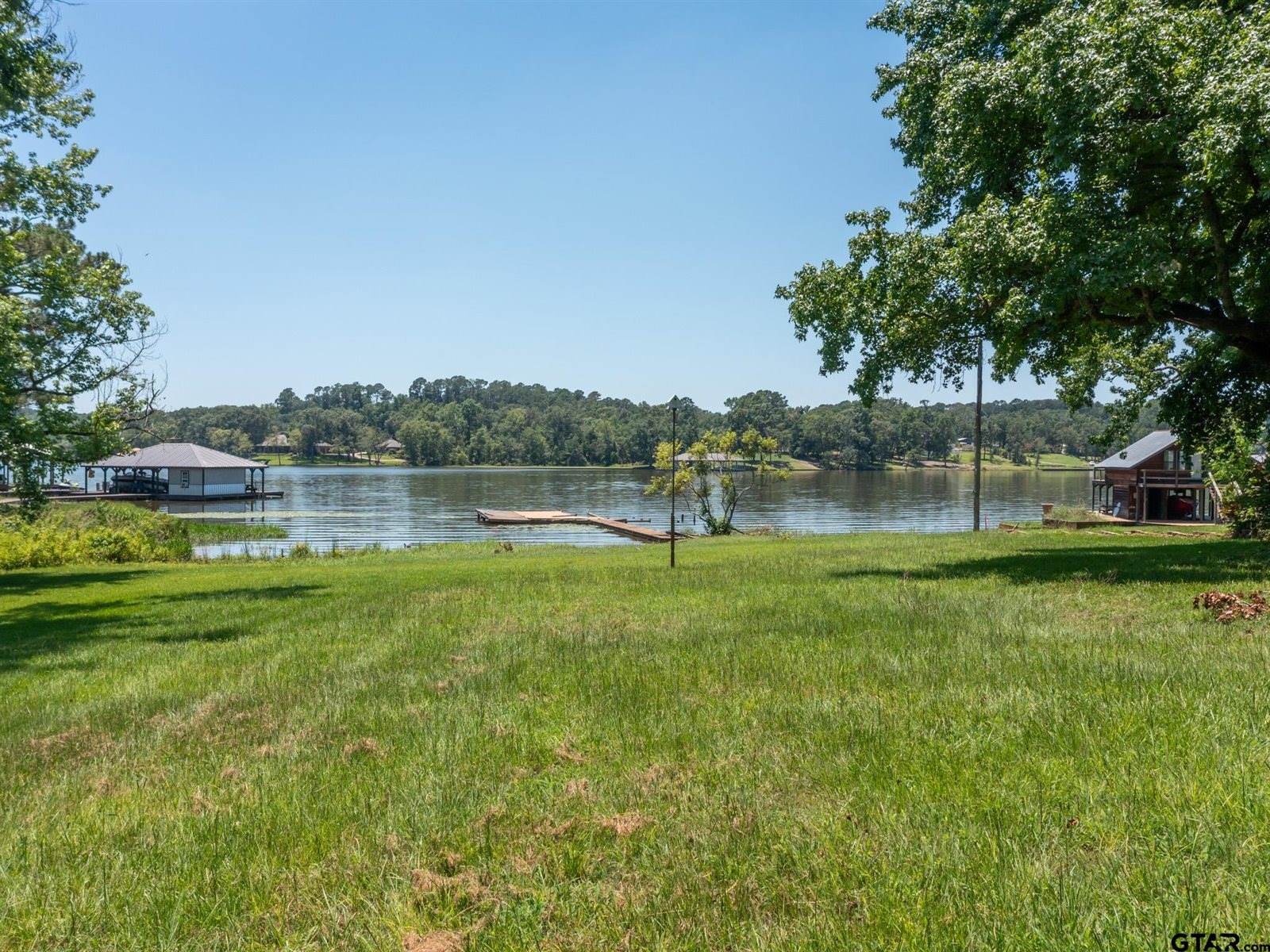 15606 McElroy Rd, Whitehouse, TX 75791