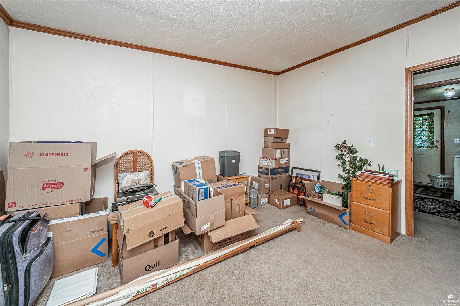 210 South Michigan Street, Leonardville, KS 66449