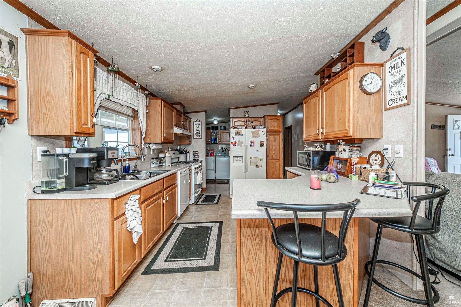 210 South Michigan Street, Leonardville, KS 66449