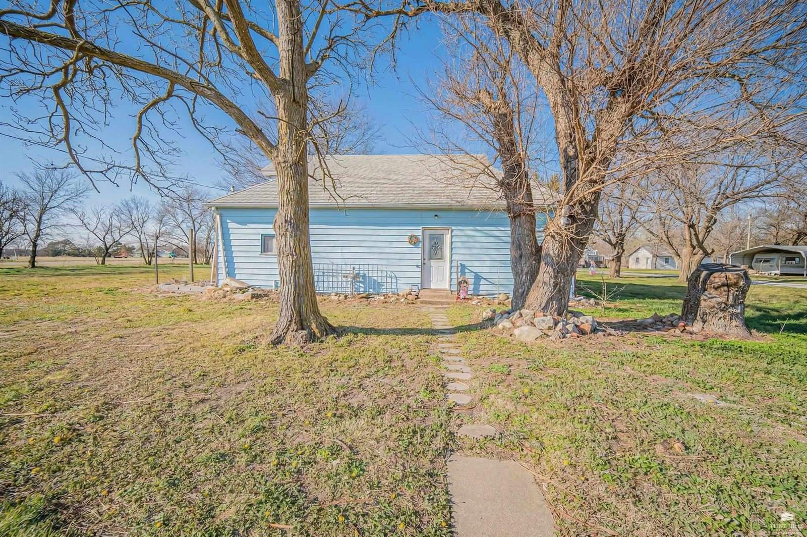 101 South Nebraska Street, Woodbine, KS 67492