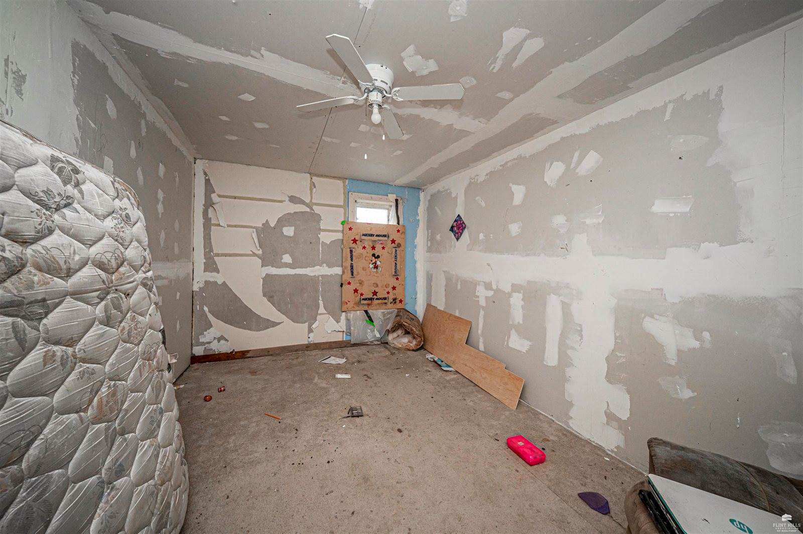 101 South Nebraska Street, Woodbine, KS 67492