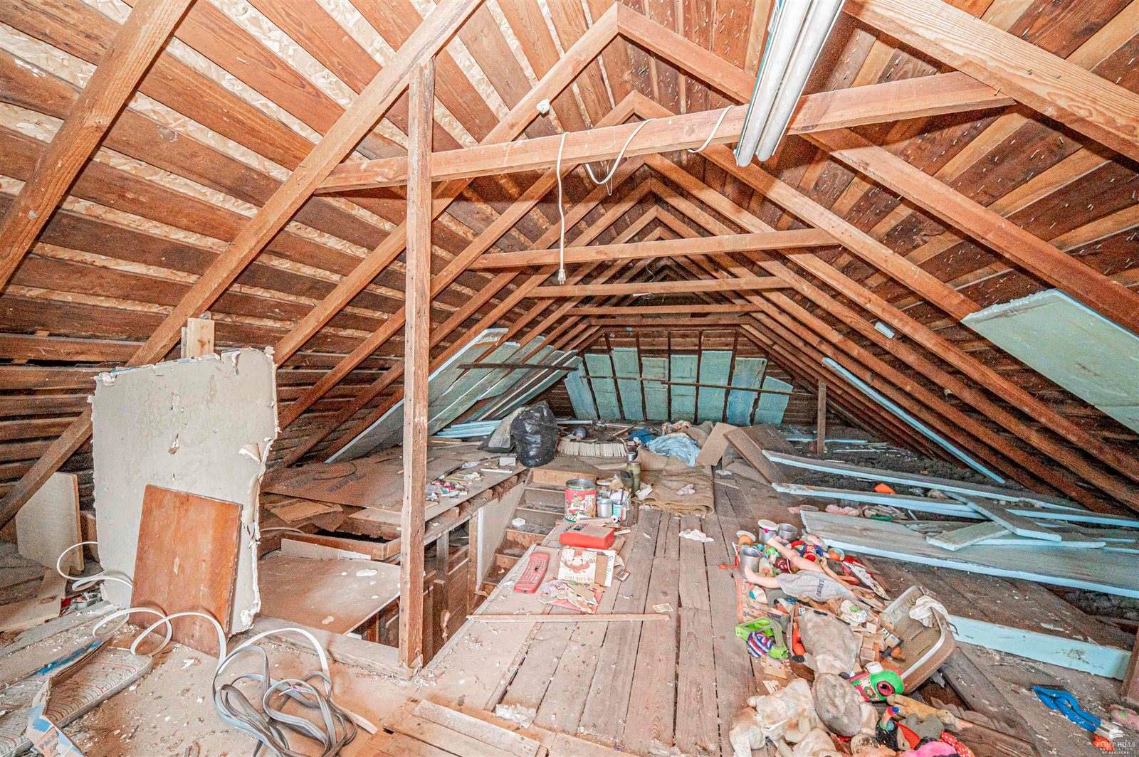 101 South Nebraska Street, Woodbine, KS 67492