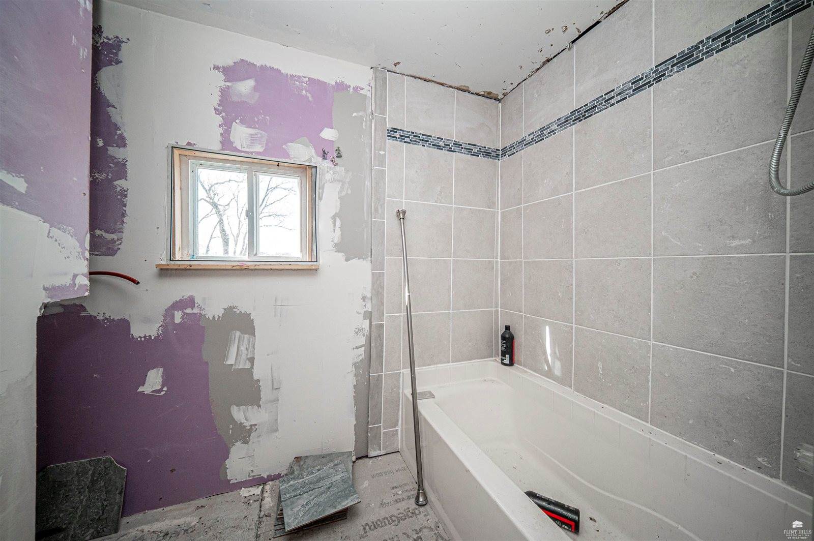 101 South Nebraska Street, Woodbine, KS 67492