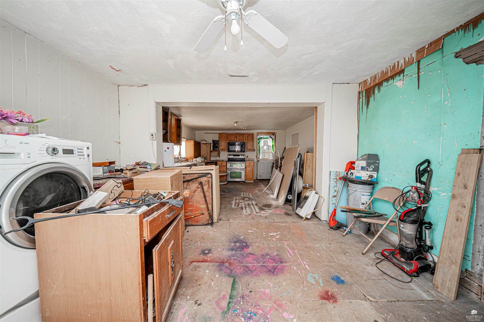 101 South Nebraska Street, Woodbine, KS 67492