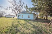 101 South Nebraska Street, Woodbine, KS 67492