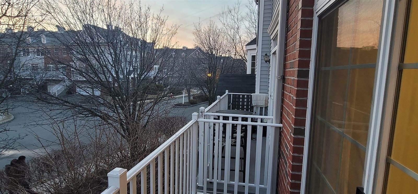 13 Mcmartin Ct, JC, West Bergen, NJ 07305