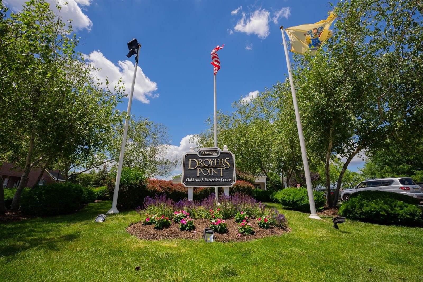 13 Mcmartin Ct, JC, West Bergen, NJ 07305