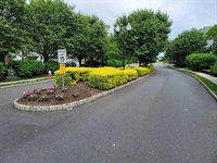 13 Mcmartin Ct, JC, West Bergen, NJ 07305