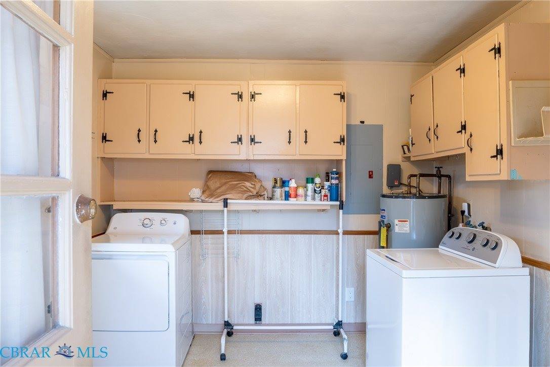 55 Calhoun Street, Hampton, VA 23669