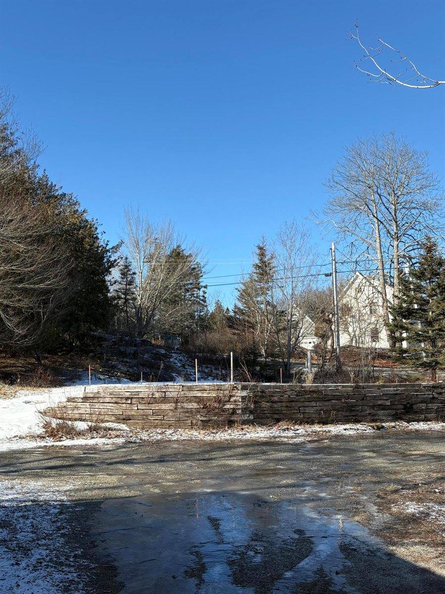 4 Bernard Road, Tremont, ME 04612