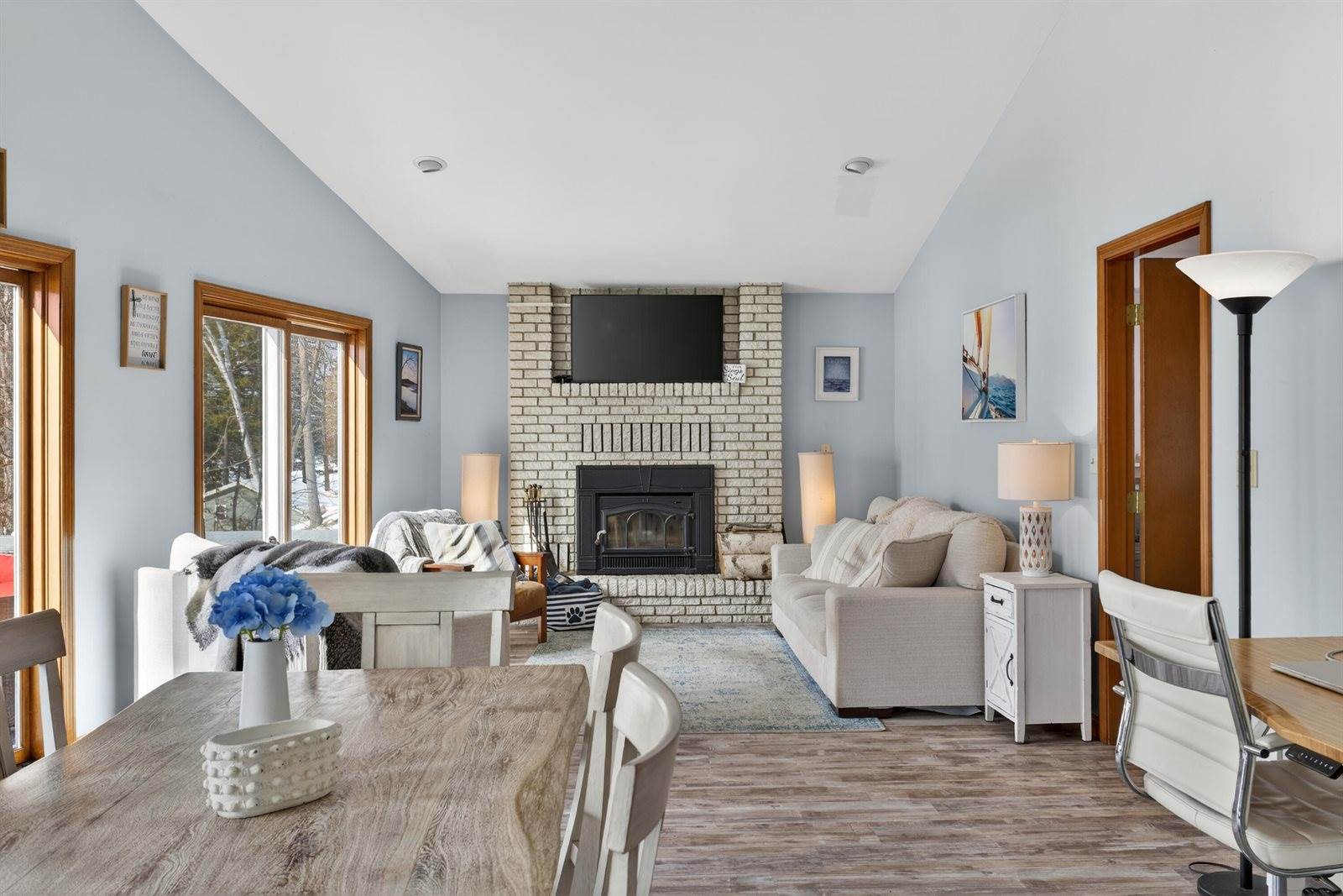 87 Maple Ridge Drive, Monmouth, ME 04259