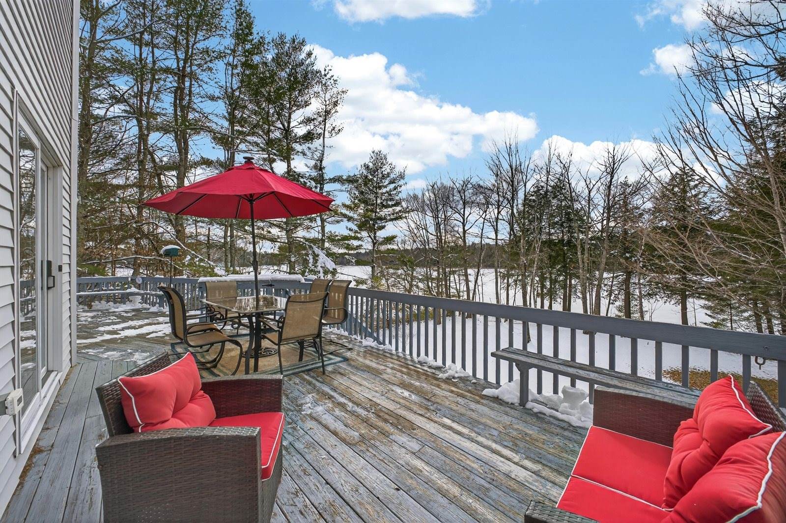 87 Maple Ridge Drive, Monmouth, ME 04259