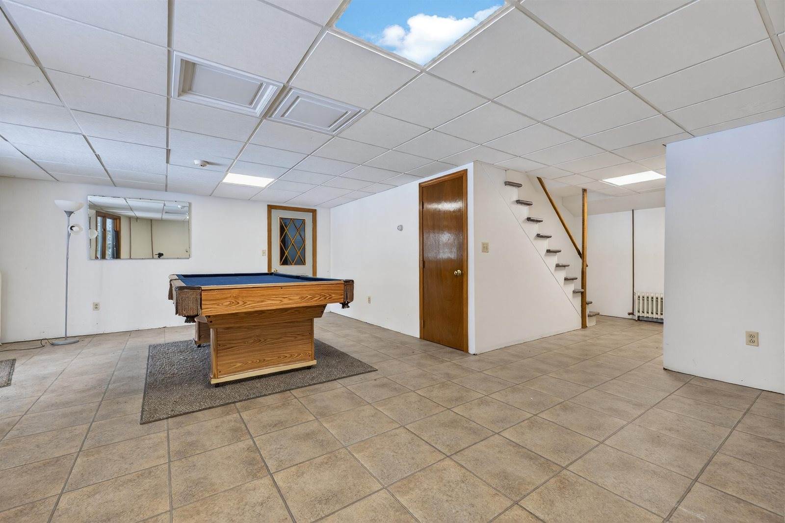 87 Maple Ridge Drive, Monmouth, ME 04259