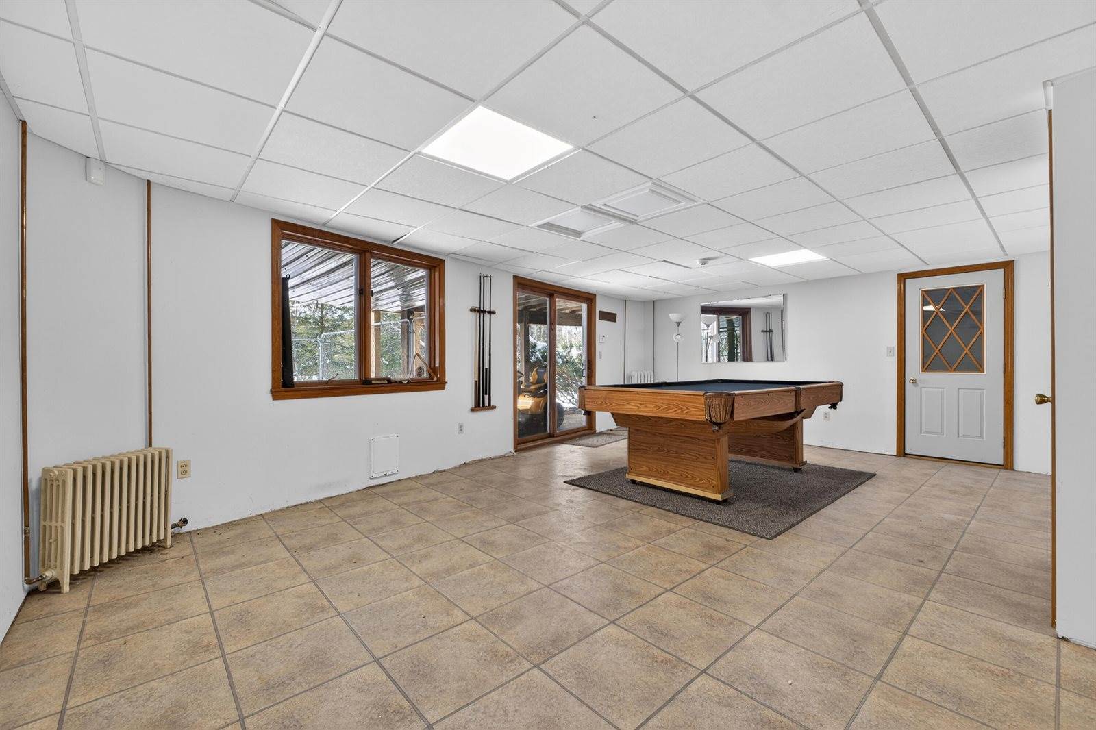 87 Maple Ridge Drive, Monmouth, ME 04259