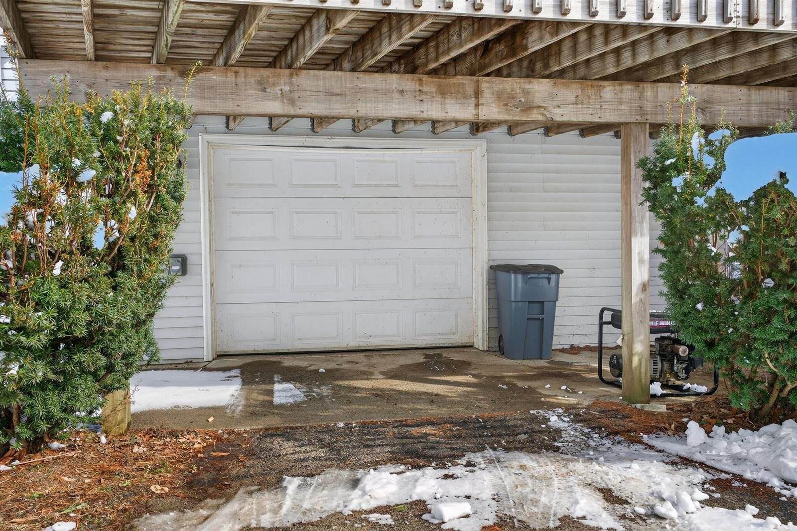 87 Maple Ridge Drive, Monmouth, ME 04259